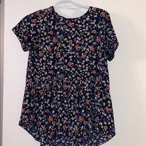 Adorable floral ROOLEE top!!
